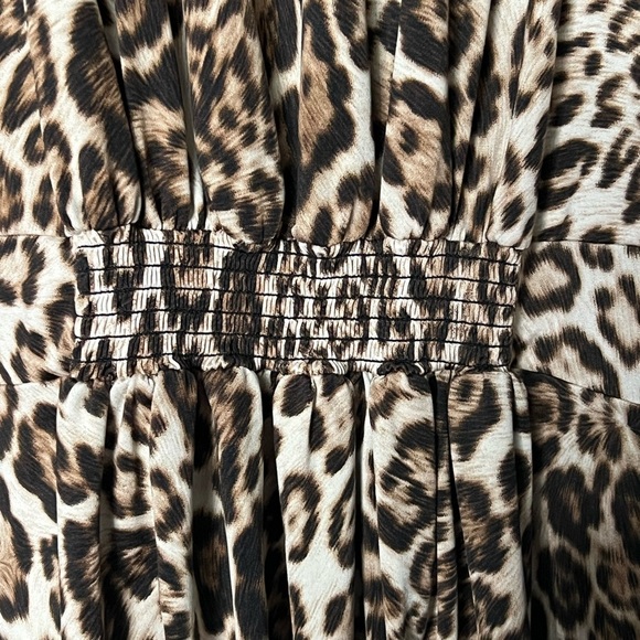 Laura Ashley Leopard Print Butterfly Sleeve Ruched Women's Top - Large - Picture 11 of 11